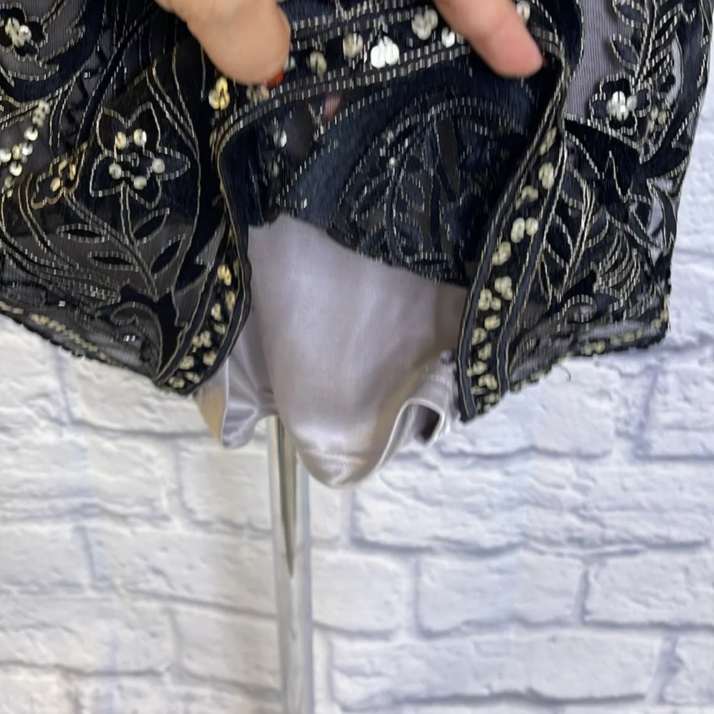 Sue Wong strapless BLACK/ PLATINUM Embroidered beaded Cocktail evening prom - Picture 10 of 12